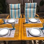 Iro And Boutique Homes Apartment