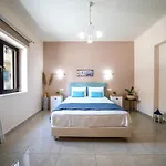 Apartment Iro And Boutique Homes