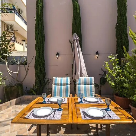 Iro And Boutique Homes Apartamento