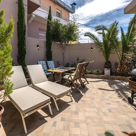 Iro And Boutique Homes * La Canea