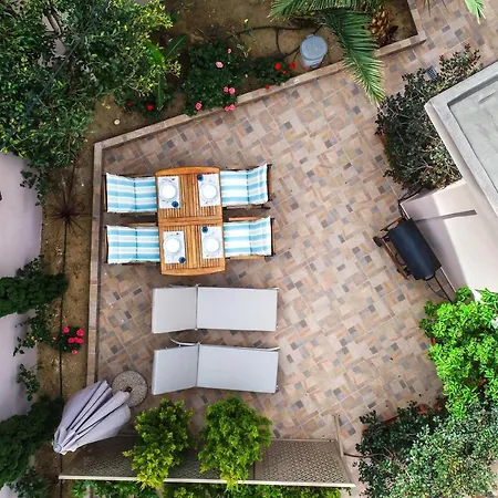 Iro City&beach Boutique Homes *