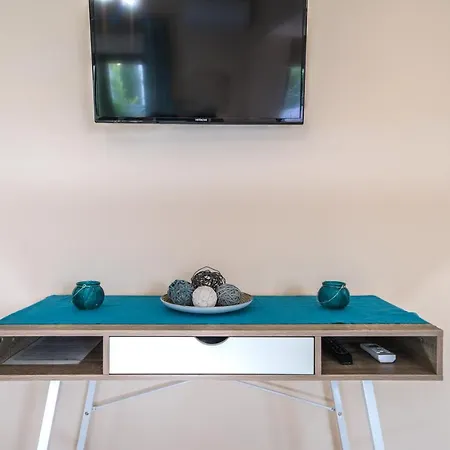 Διαμέρισμα Iro And Boutique Homes *
