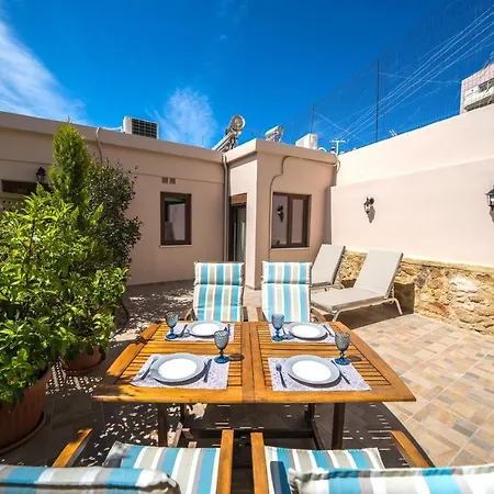 Iro And Boutique Homes Χανιά