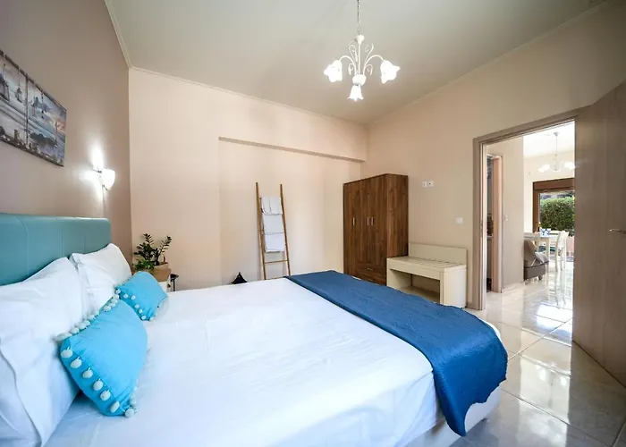 Iro And Boutique Homes *