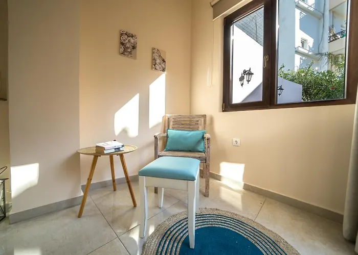 Iro And Boutique Homes Apartment *