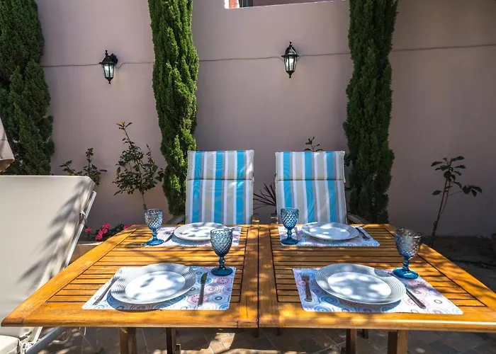 Apartment Iro And Boutique Homes *