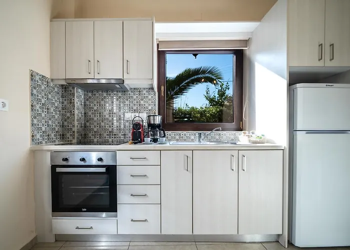 Iro And Boutique Homes Apartment *