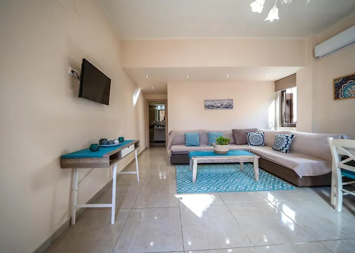 Iro And Boutique Homes *