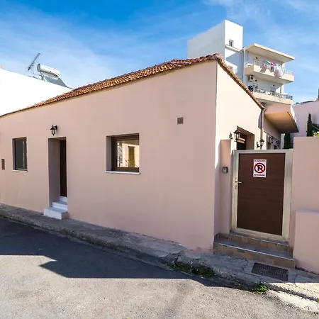 Iro And Boutique Homes Apartament